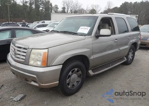 2002 Cadillac Escalade Standard z USA, uszkodzony, nr VIN 1GYEC63T52R120973
